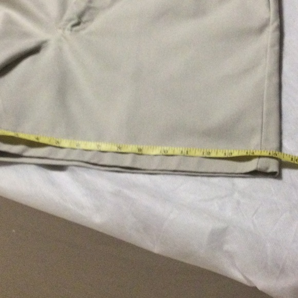 Ladies Jeans Shorts size 18 M by Casuals color is cream all cotton. #71 - Picture 4 of 7